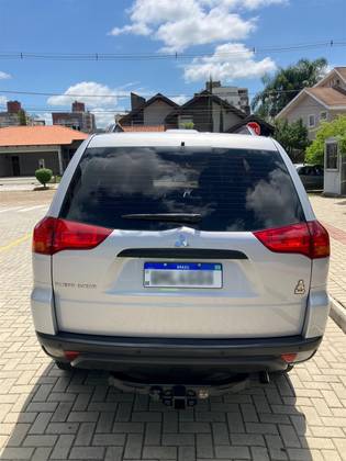 MITSUBISHI PAJERO DAKAR 3.2 4X4 16V TURBO INTERCOOLER DIESEL 4P MANUAL